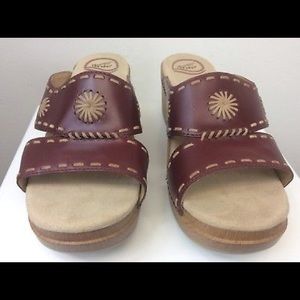 Women’s Dansko Shoes Size 41 Maroon Leather